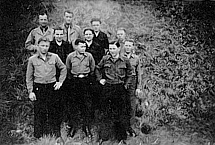 Kriegsgefangene in Frankreich: Mit meinen Kameraden im   Fort de Montmorency.