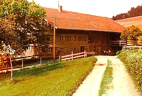 Hoch in den Bergen in Allgäu. Der Bauernhof der Familie Bergmann in  Berbruggen. Hier versteckte ich mich als die Franzosen kamen 